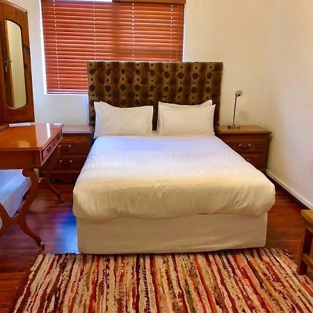 Bishop Lavis Mbalentle Guesthouse מראה חיצוני תמונה