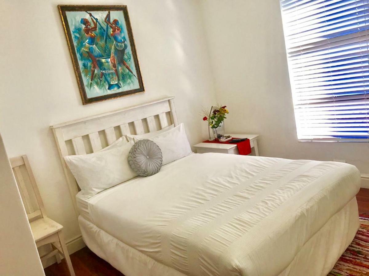 Bishop Lavis Mbalentle Guesthouse מראה חיצוני תמונה