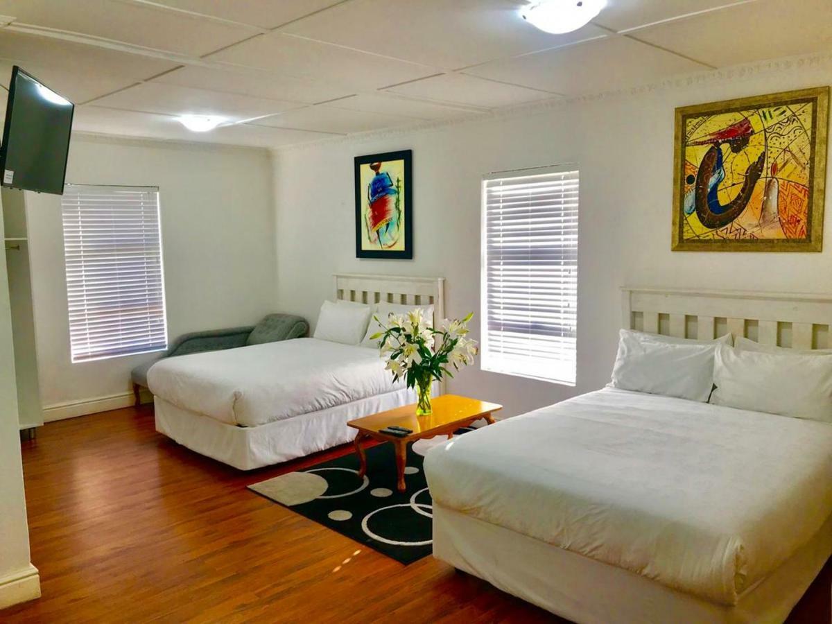 Bishop Lavis Mbalentle Guesthouse מראה חיצוני תמונה