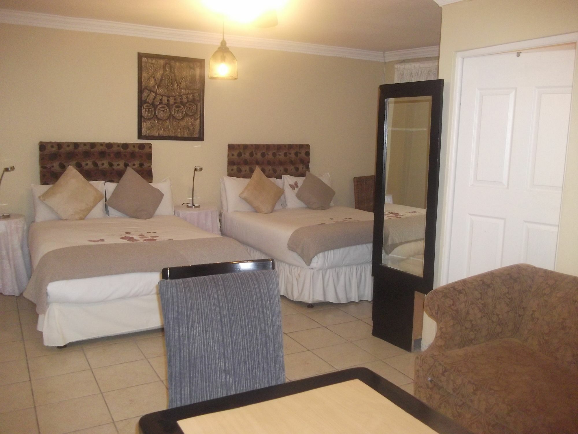Bishop Lavis Mbalentle Guesthouse מראה חיצוני תמונה